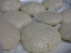 Steamed rice flour lumps